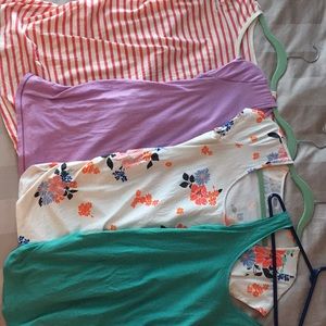 EUC Gap & Old Navy Maternity shirts